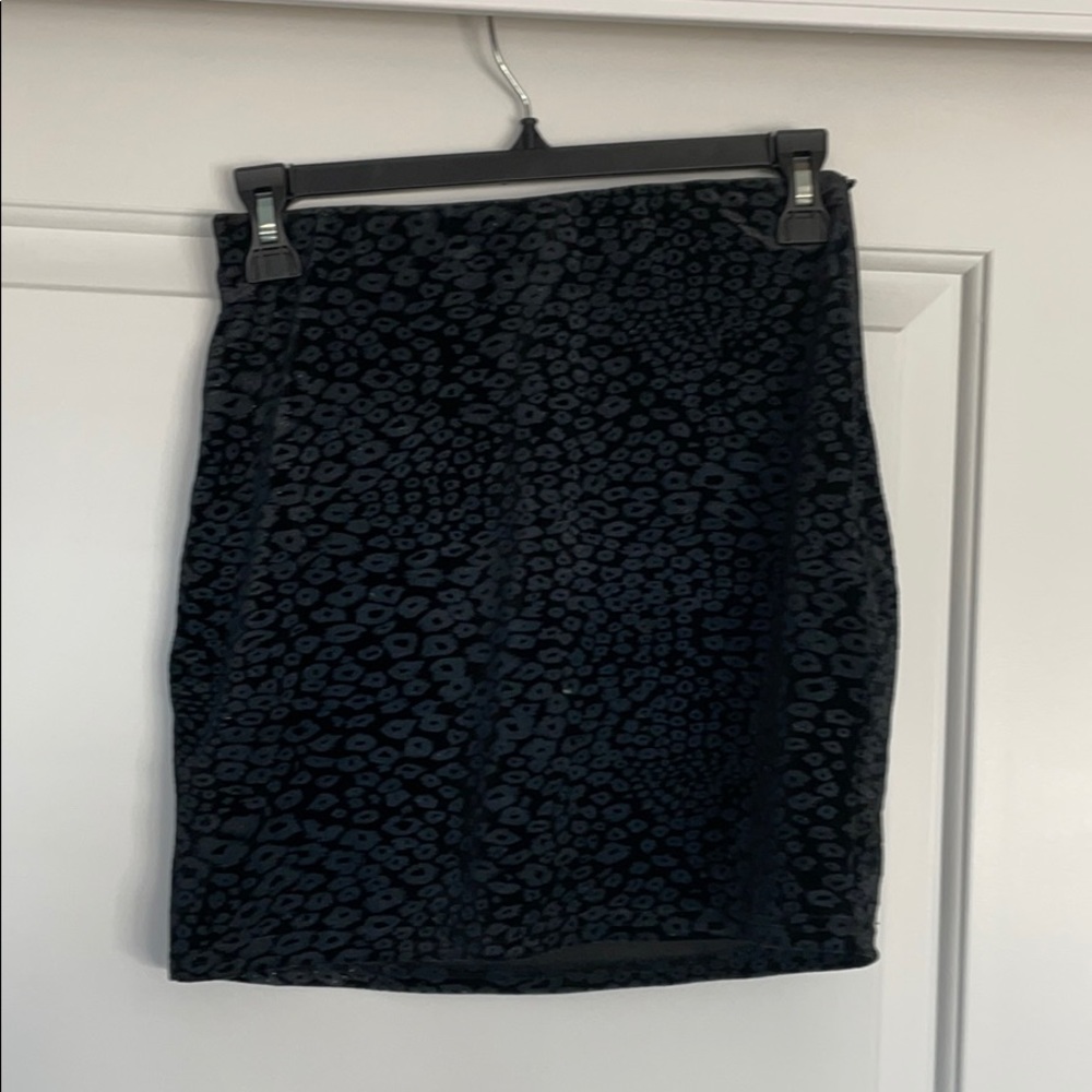 Grey Lab Animal Print Leopard Mini - Picture 2 of 4